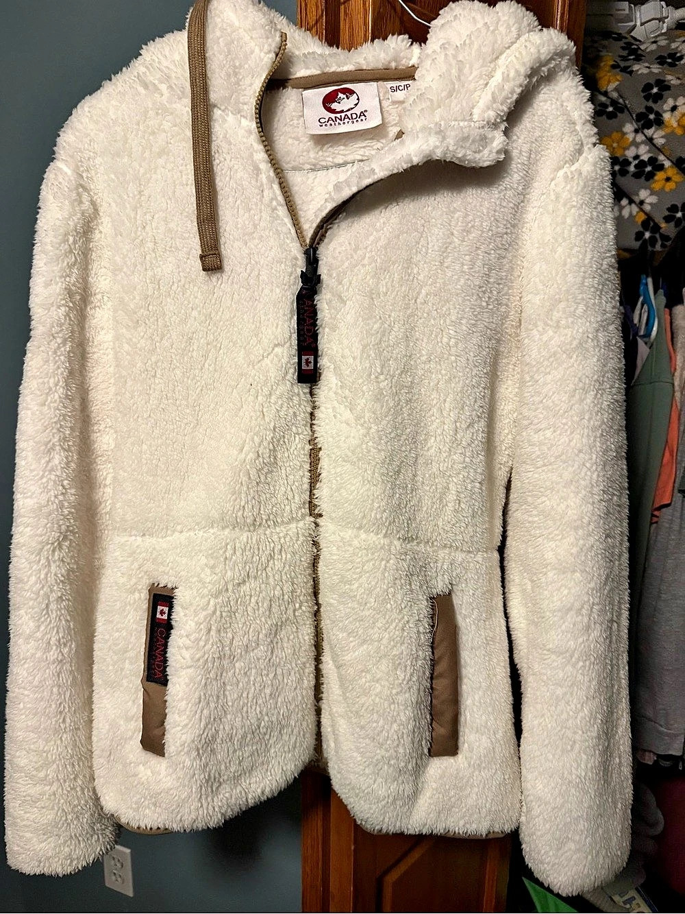 Canada Weather Gear Cream Fleece Hooded Jacket